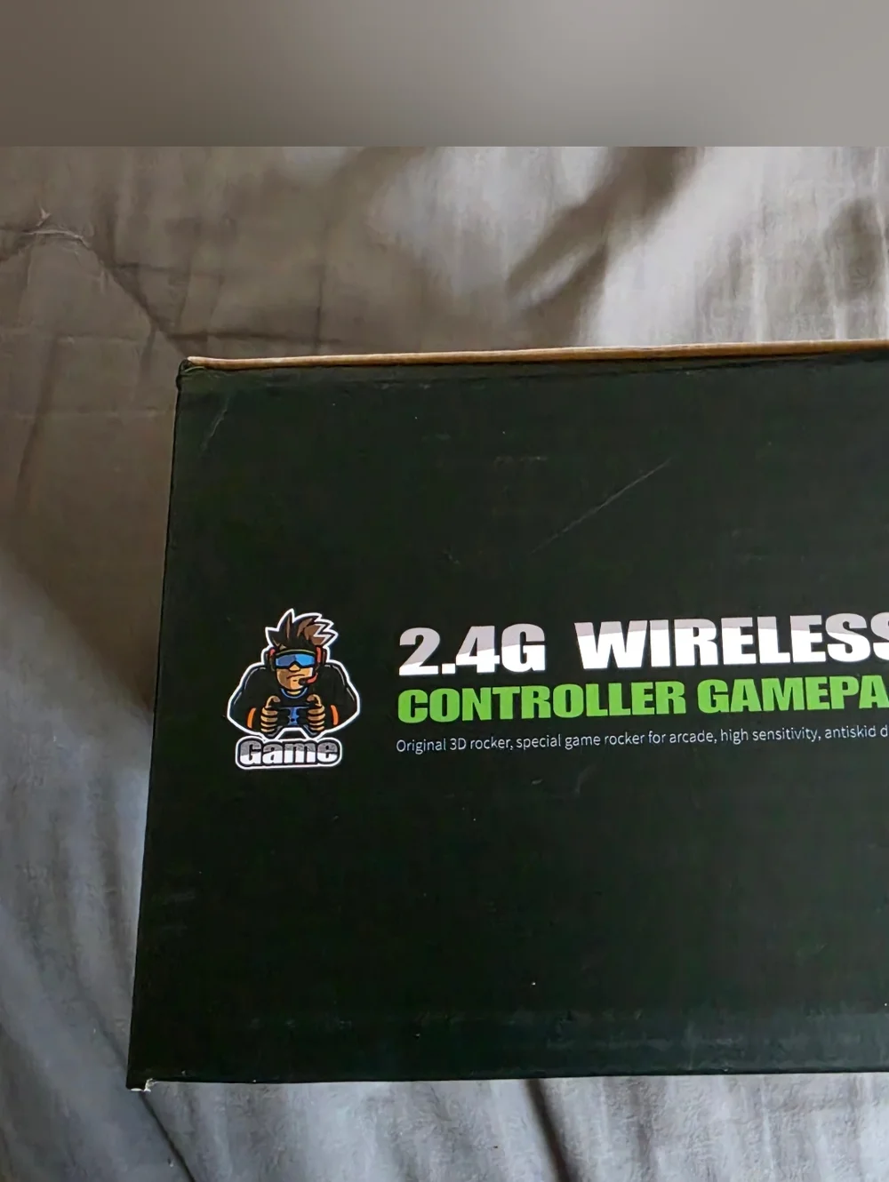 2.4G Wireless HDMI Game Stick with Black Wireless Controller